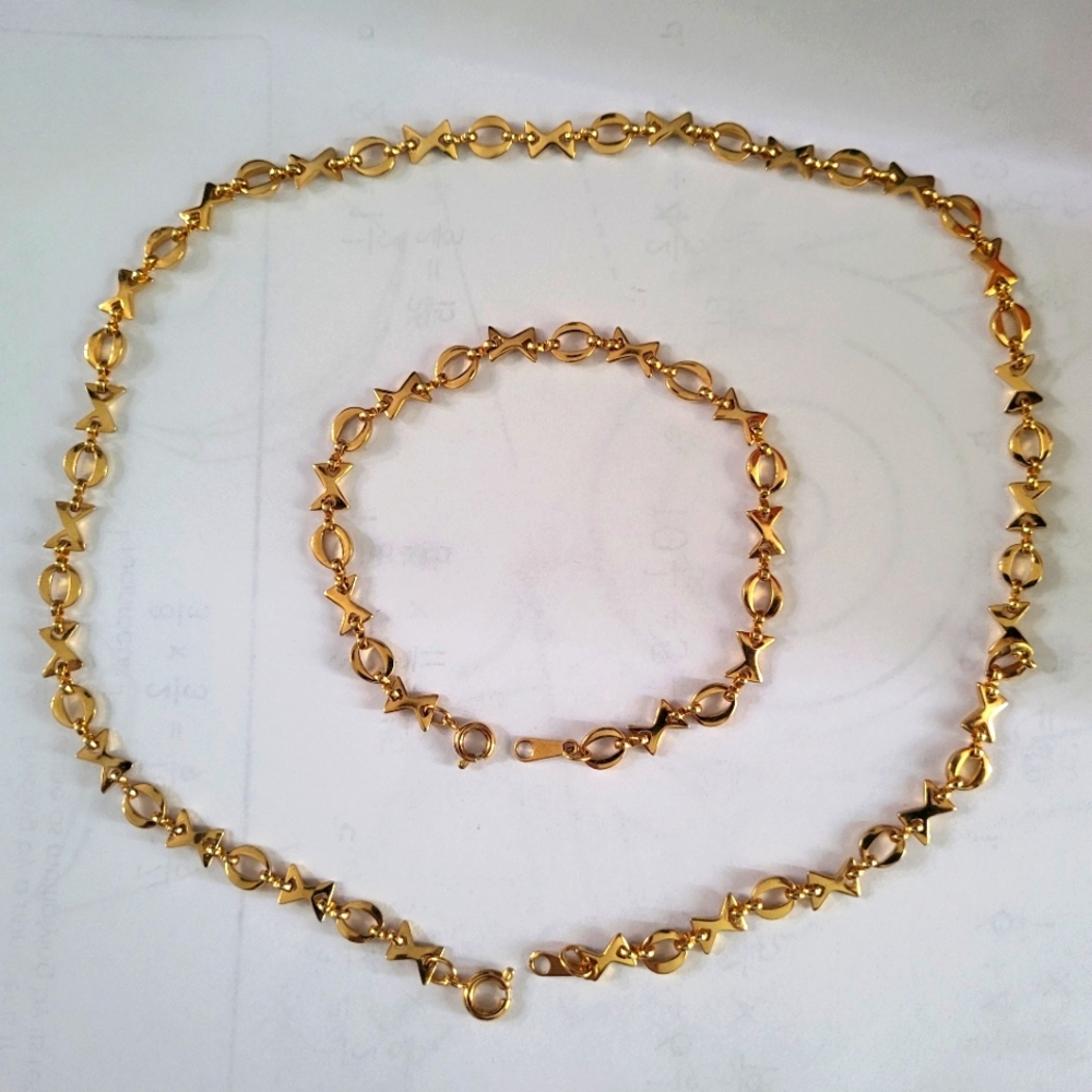 XOXO Necklace and Bracelet set